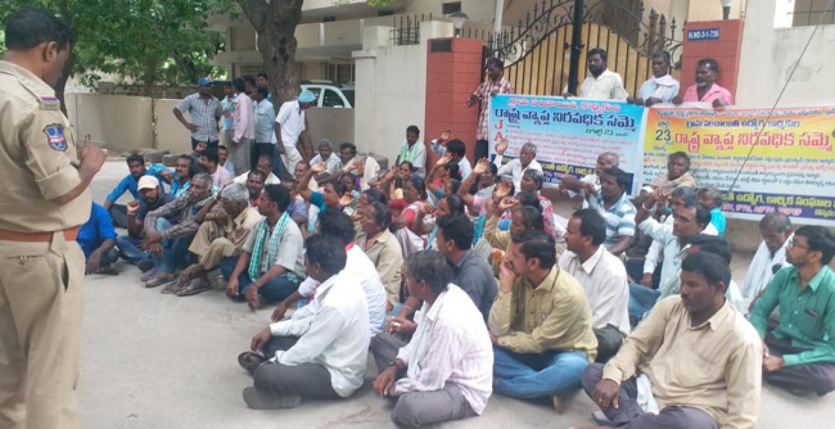Telangana Govt neglecting gram panchayat workers: CITU