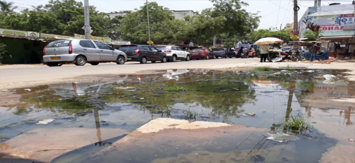 Sewerage water takes over M J Colony roads