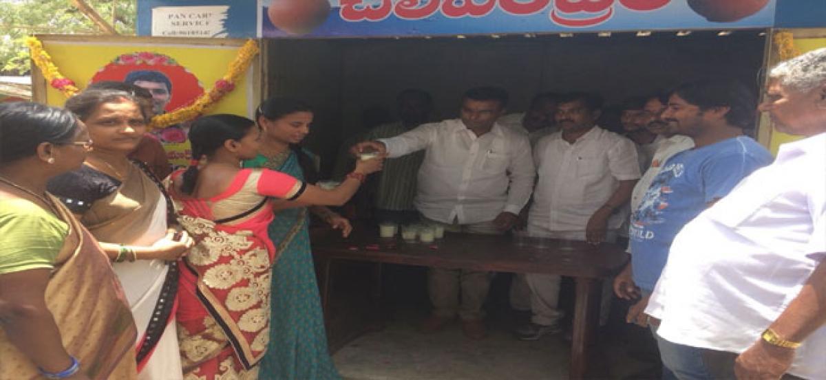 MLA inaugurates ‘Annadana’ programme, water kiosk