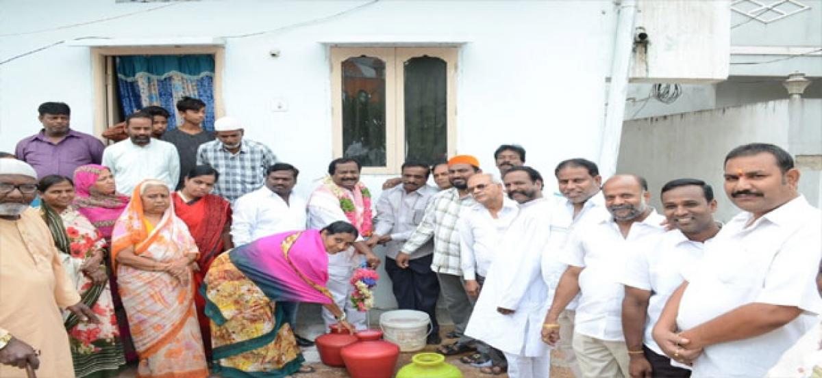 Mission Bhagiratha water reaches Durga Basti;  brings cheers to locals