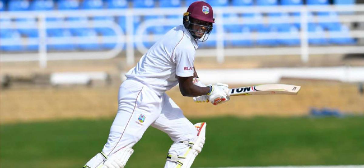 WIvsSL: Good show from Lankan pacers, Holder, Dowrich rescue host on day 1