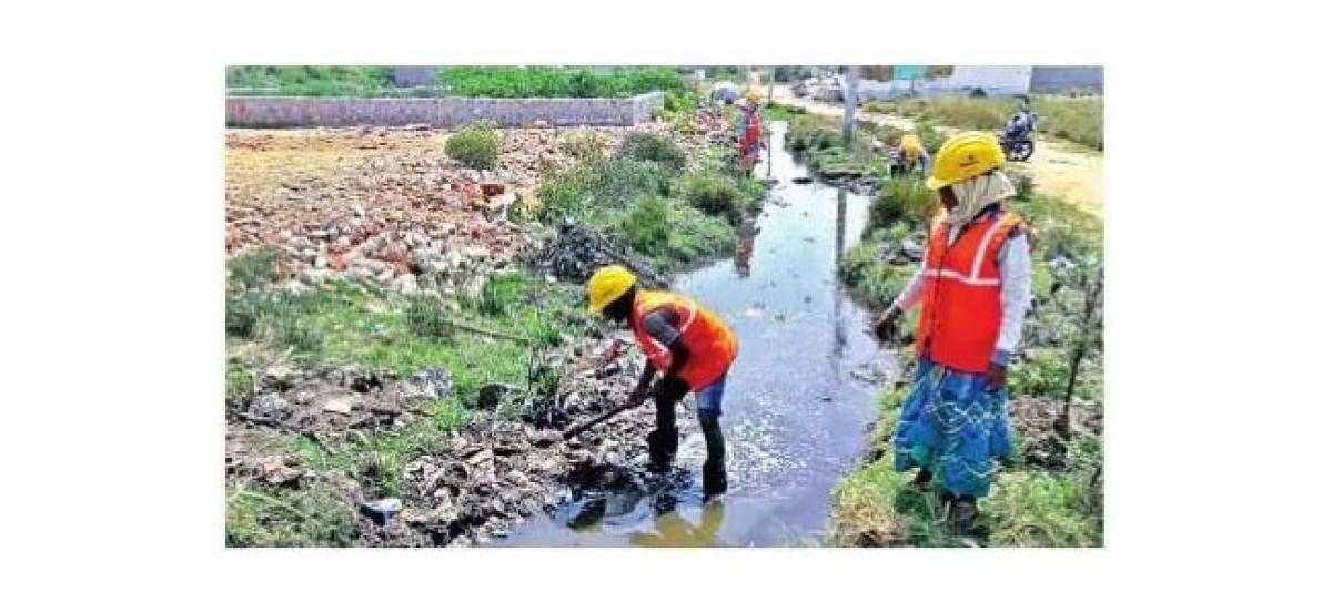 Desilting works taken up at brisk pace