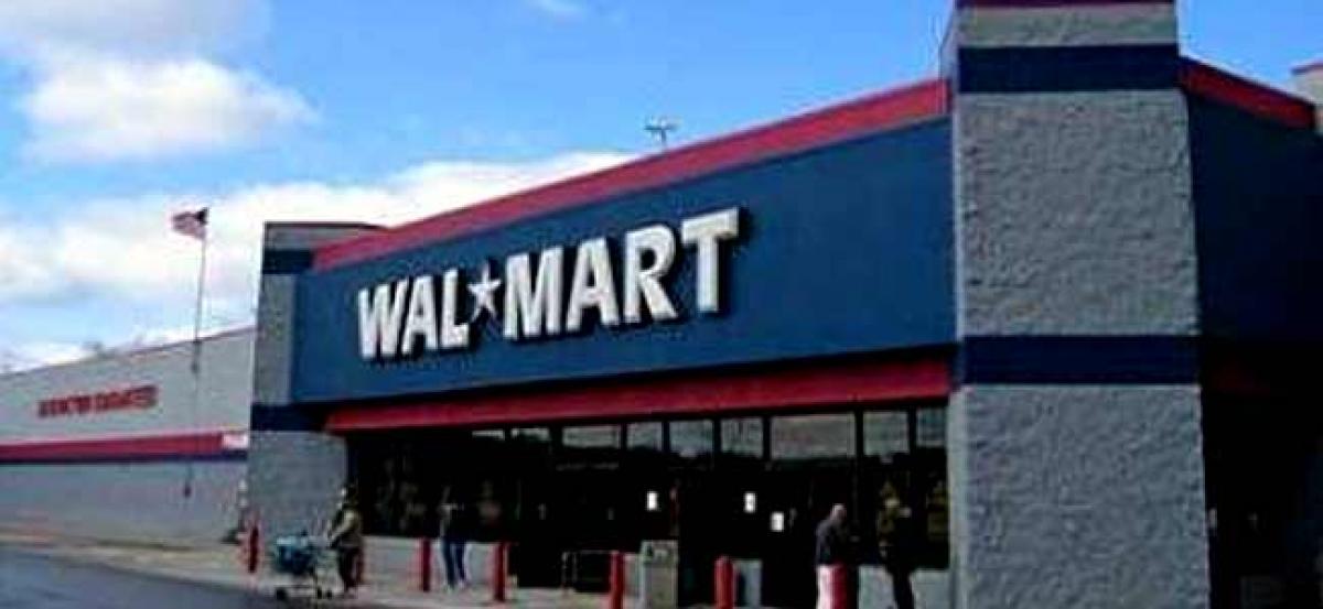 Walmart raises age limit on gun sales to 21