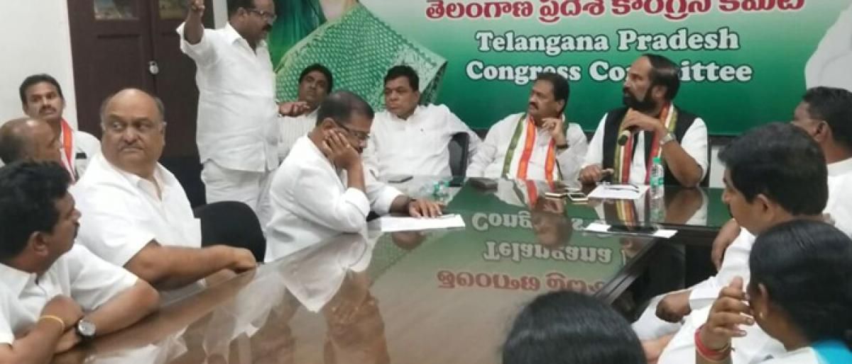 Differences in Warangal district Congress leaders