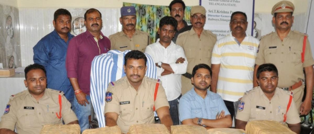 24kg dry ganja seized at Warangal railway station
