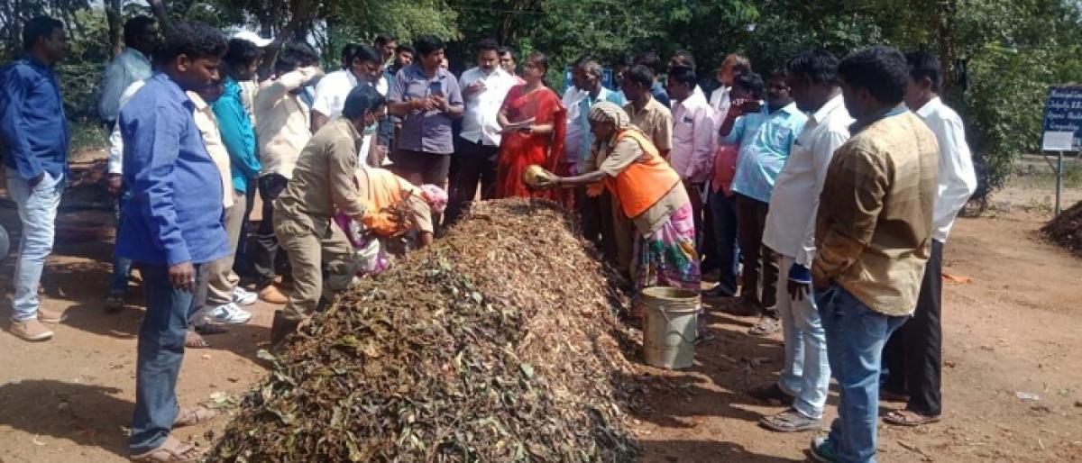 Narayankhed Municipality staff trained in waste management