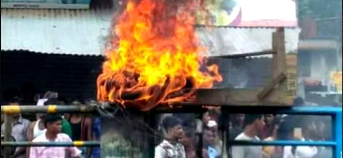 West Bengal: Communal violence in Baduria over objectionable FB post, Centre rushes paramilitary troops