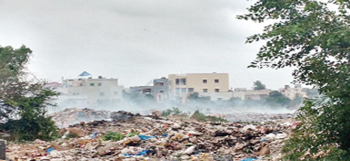 Open land at Ameenpur turns dump yard