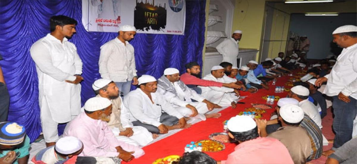 YLF holds Iftar party