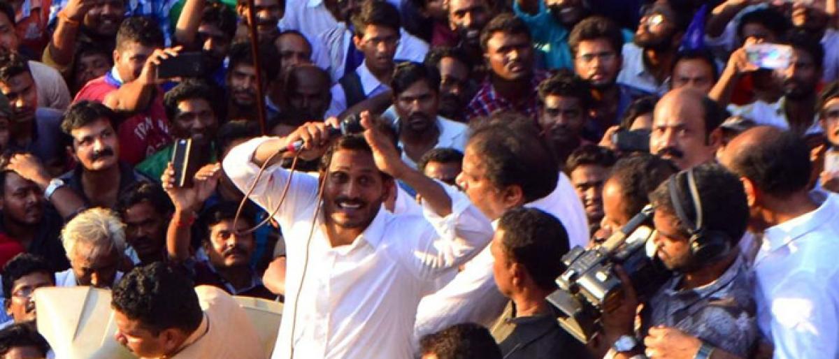 Demand 5k, if TDP offers 3k for vote: YS Jagan