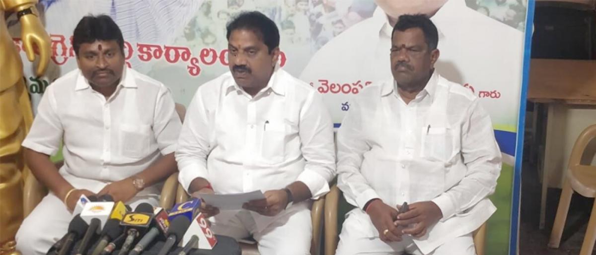 Government betraying minorities over dargah: YSRCP