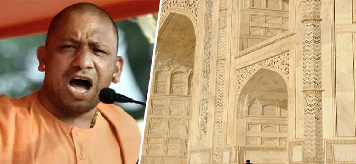 Historian challenges UP CM over Taj Mahal