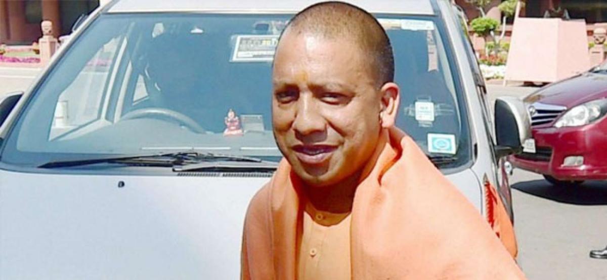 Yogi Adityanath holds meeting of ministers; discusses implementation of welfare schemes