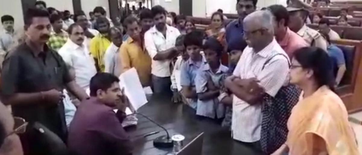 Students complain to Collector K Bhaskar over shortage of teachers