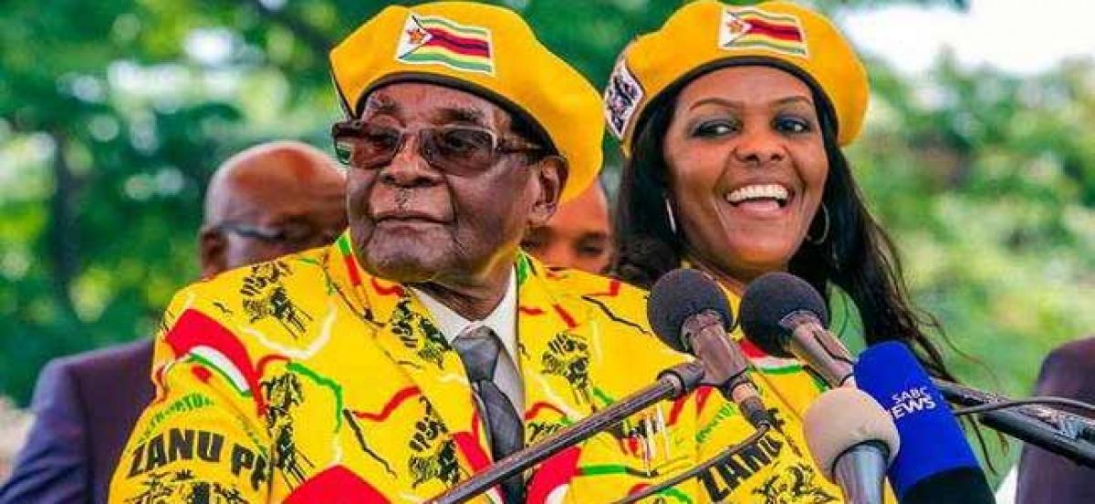 South Africas President Zuma speaks to Mugabe after military coup, says Zimbabwean President is fine