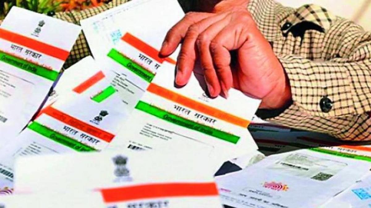 Aadhaar info leakage: Citizens demand imposing fines on banks, telcos