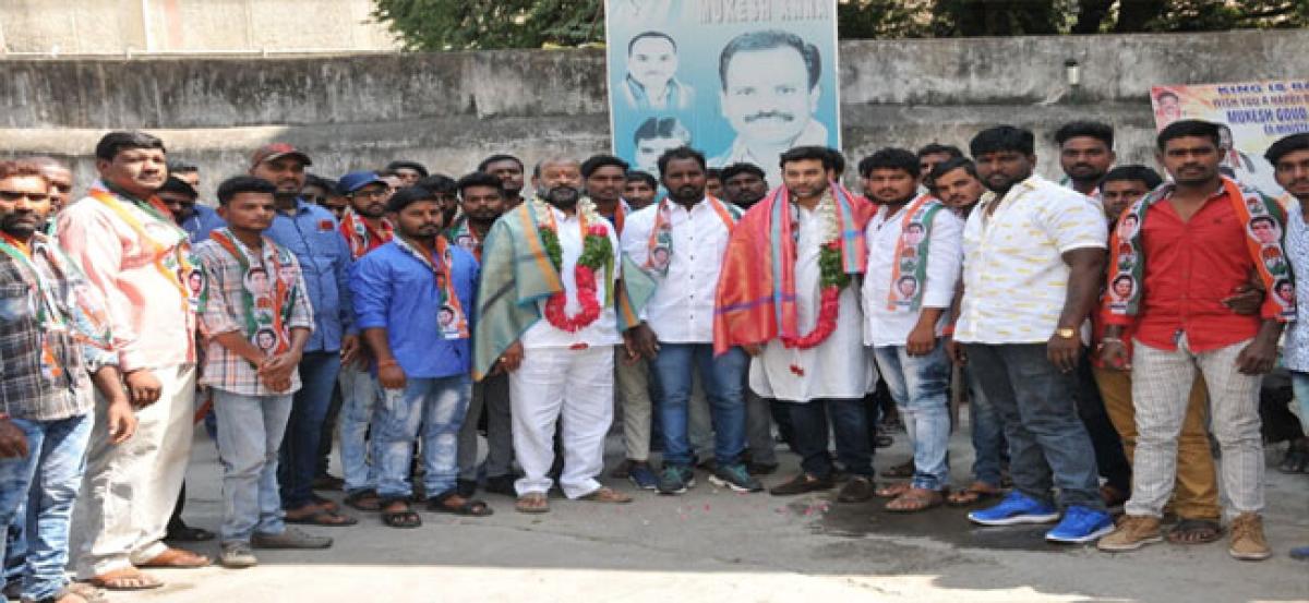 YSRCP, TRS activists join Congress
