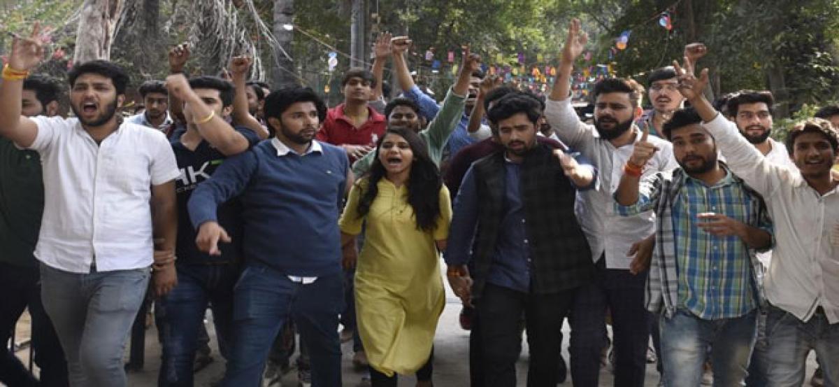 ABVP demands government takeover of VR colleges