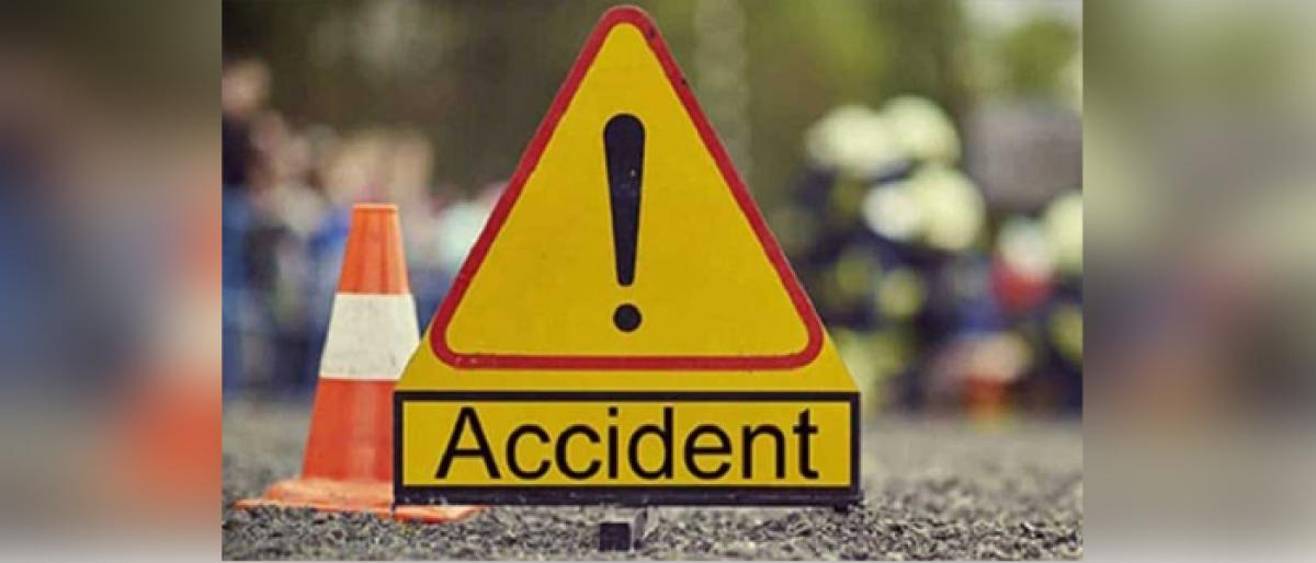 A person died at Moosapet when he crushed under wheels of RTC bus