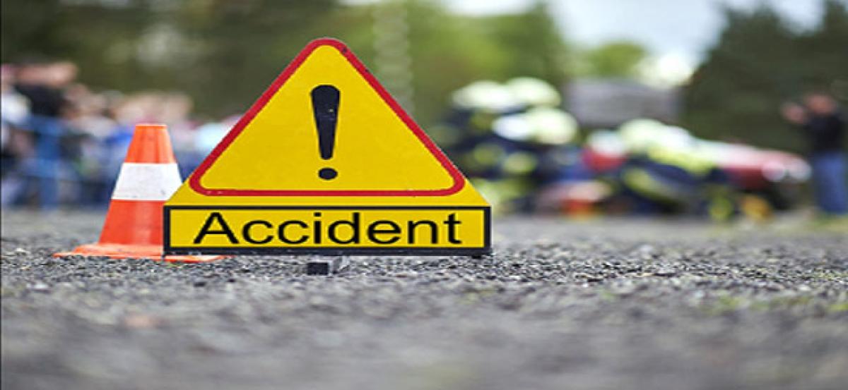 Uttar Pradesh: 10 killed, 3 injured in tempo-truck collision