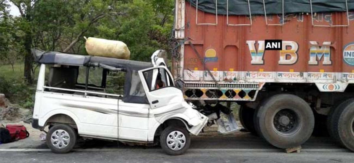 12 killed, 4 injured as van rams truck on NH-24 in Lakhimpur Kher