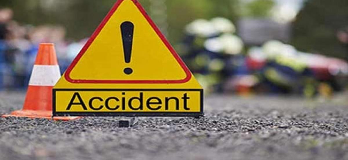 UP: Collision between truck and bike claims a life