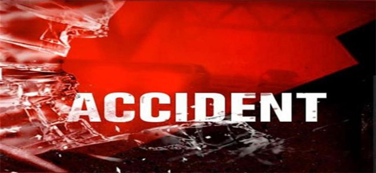 Child, 2 others die in mishap