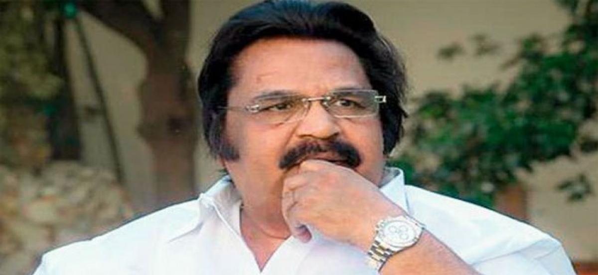 Stars used to queue up for Rs 100 from Dasari?
