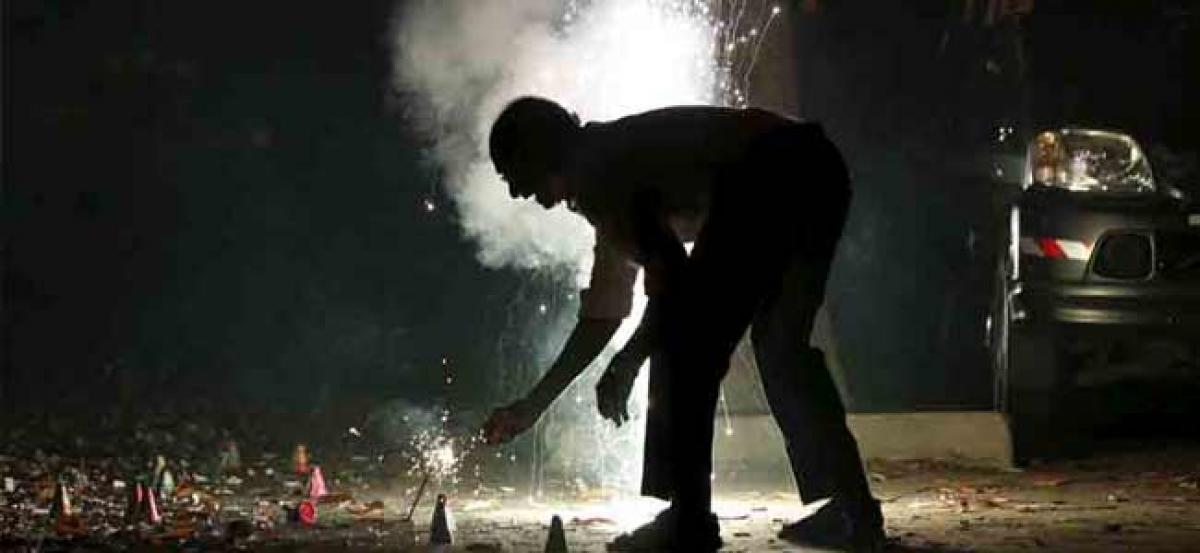 Southern States Can Use Old Stock of Crackers at 4am and 9pm, Says SC