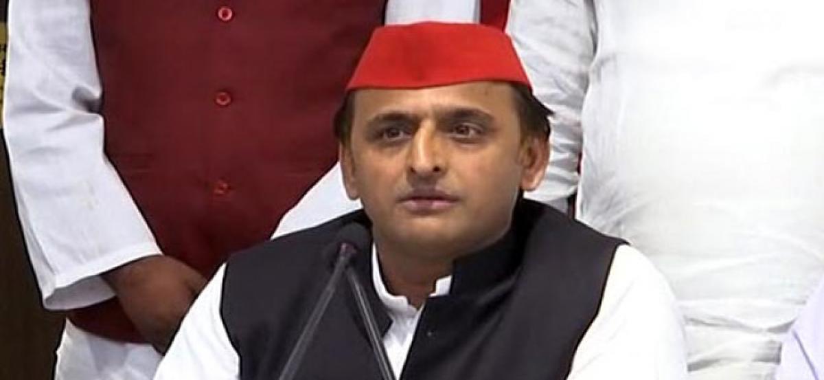 Akhilesh dedicates bypoll victory to poor, minorities