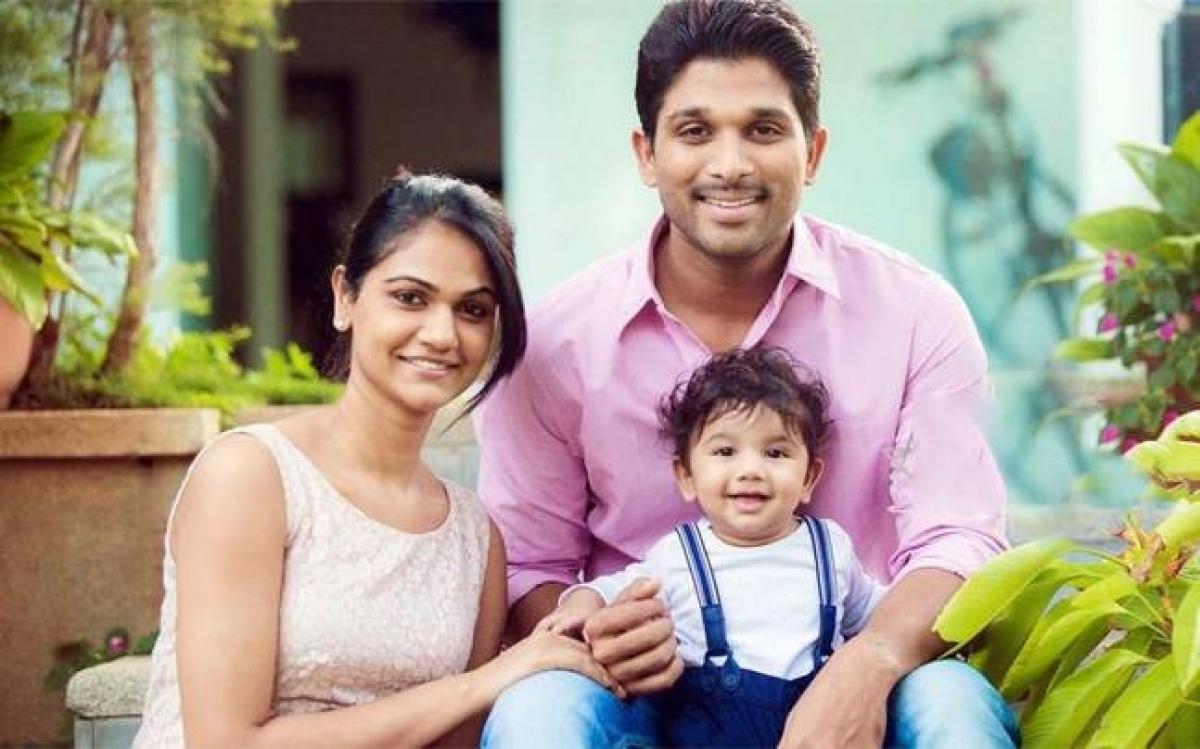 Allu Arjuns picture with daughter goes viral