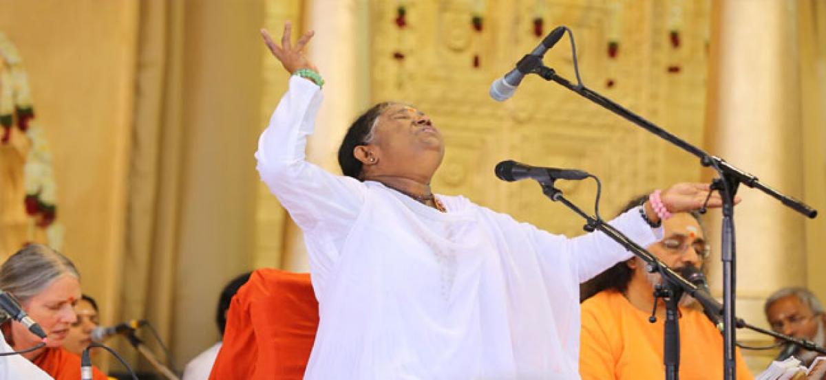 Amma meets devotees on the second day