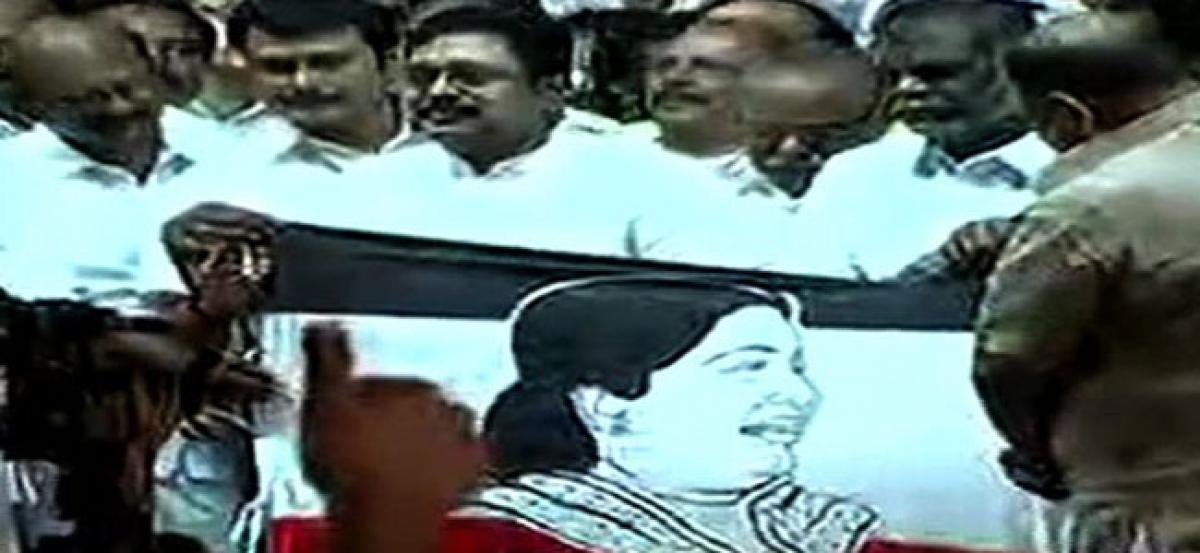 Dhinakaran launches party: Amma Makkal Munetra Kazhagam