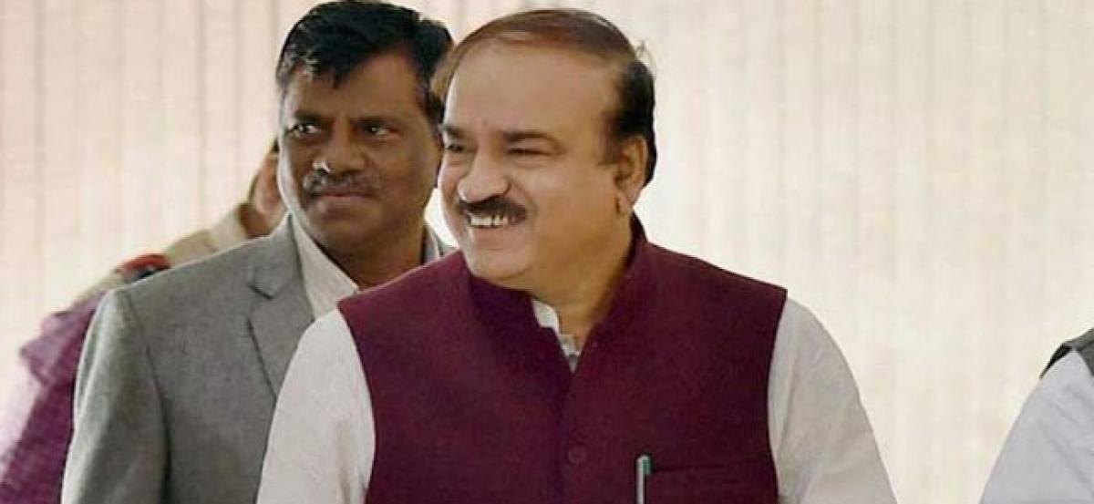 Congress has no right to question Constitution: Ananth Kumar