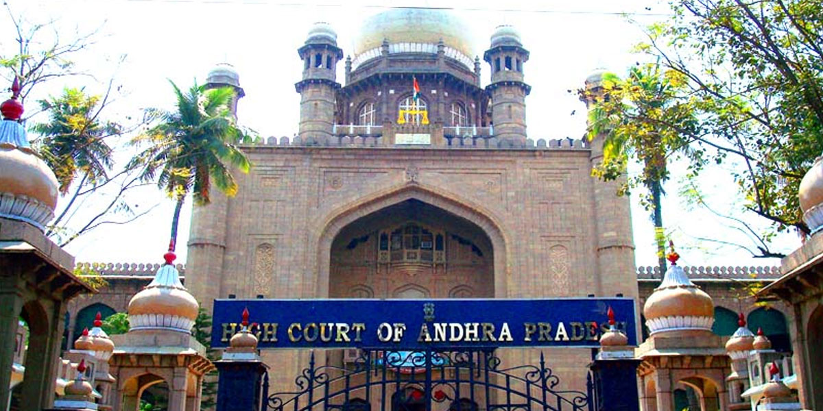 Supreme Court  adjourns High Court bifurcation plea to Jan 2