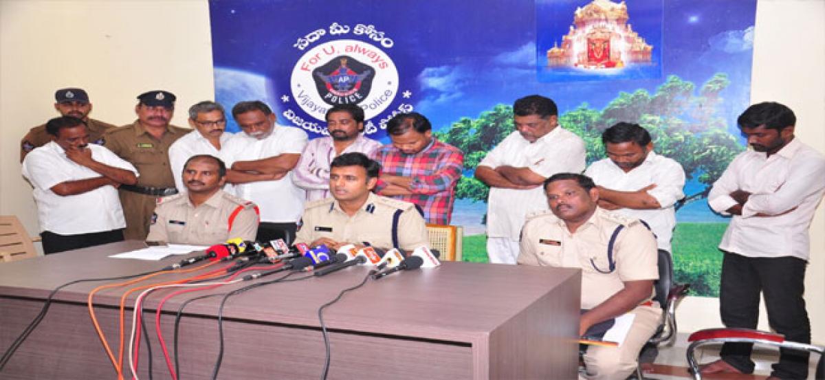 8 held for registering lands with forged documents