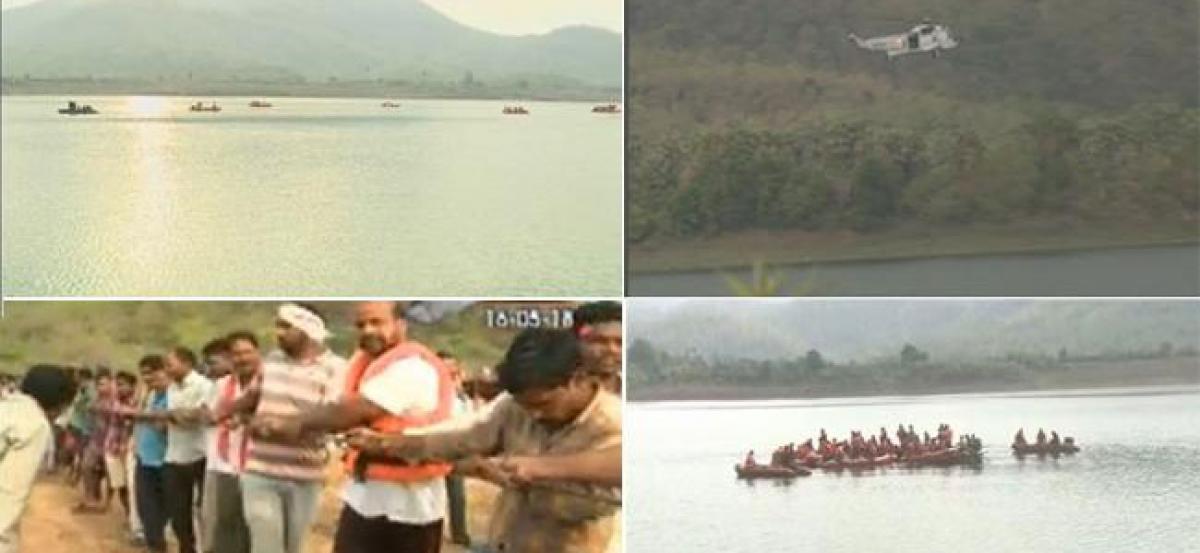 Andhra launch capsize: Search on for over 30 missing