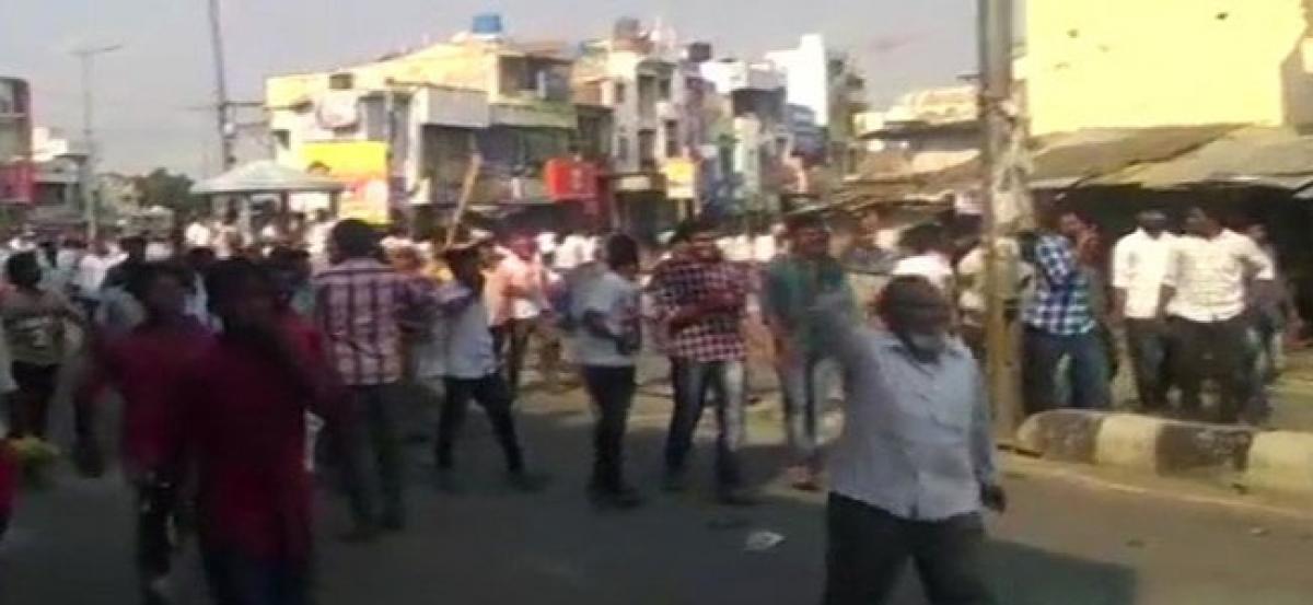 AP: Clash breaks out between TDP, YSRCP workers