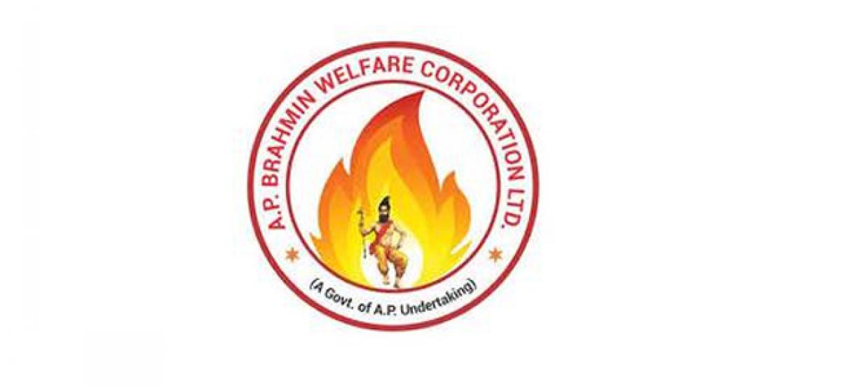 Brahmin association leaders thank CM for aid