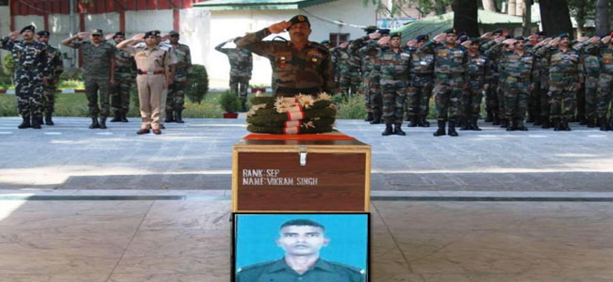 Army pays tribute to sodlier killed in Kakapore terror attack