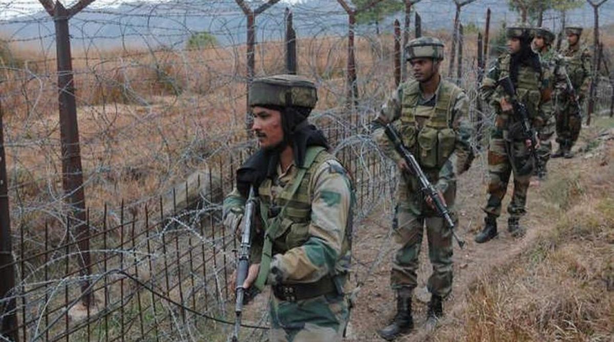 Indian, Pakistani army trade heavy fire on LoC