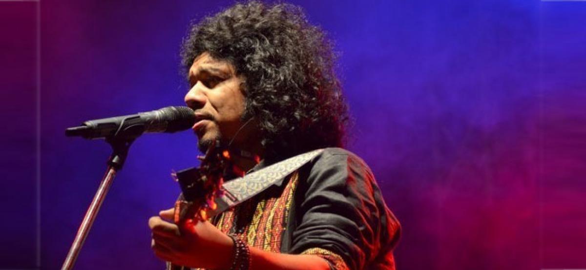 Petitioner demands immediate arrest of Papon in alleged assault case