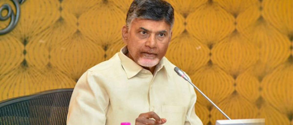 Chandrababu Questions Jagan, Pawan on Telangana Elections