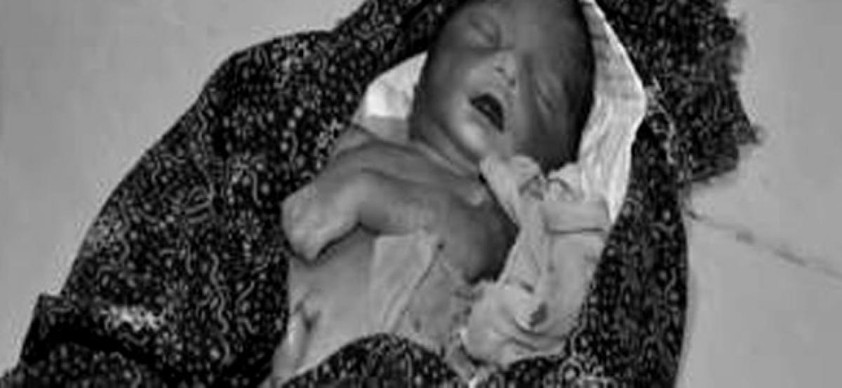 Two infants die due to doctors’ negligence in Khammam