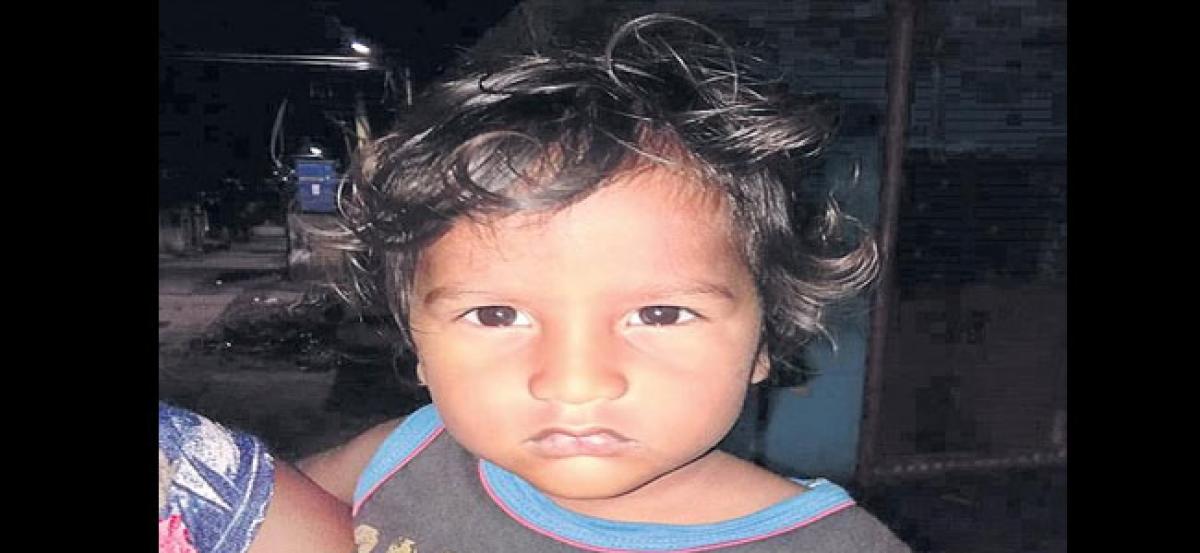 Man hits three-year-old son’s head against auto-rickshaw in Hyderabad