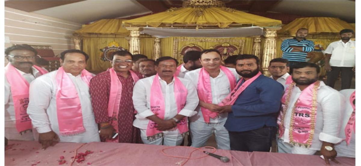 BJP leader Balakrishna joins TRS