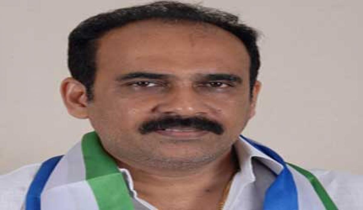 YSRCP leader Balineni Srinivasa Reddy kept under house arrest