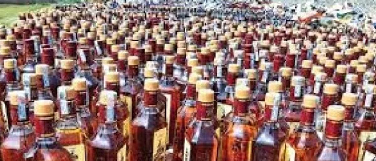 Telangana govt. denies stopping liquor sales ahead of polls
