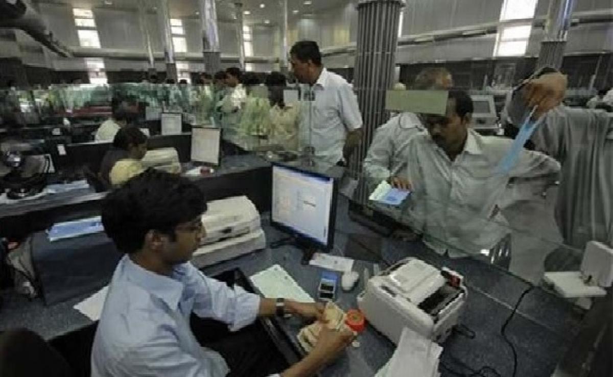 Banks Stare At Union Strike On August 22