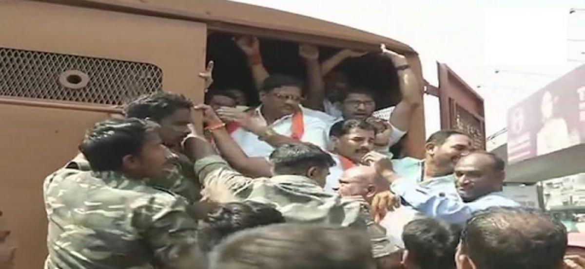 Police take BJP leaders into custody over protests against KCR